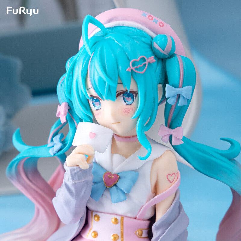 Piapro Characters FuRyu Noodle Stopper Figure Hatsune Miku Koisuru Sailor Fuku Gray ver. [Nouveauté]